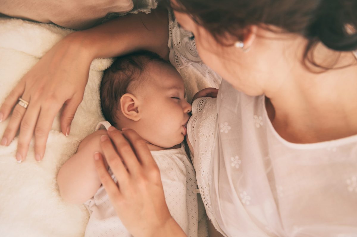 A importância do aleitamento materno para a saúde do bebê e da mamãe